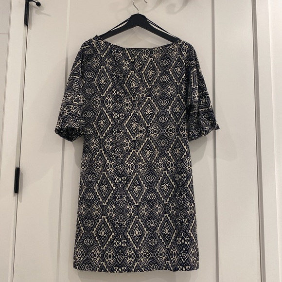 Navy and cream batik motif Zara dress/tunic - Picture 5 of 7